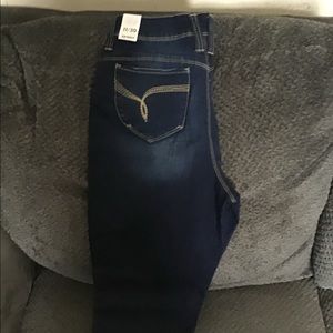 Body contouring skinny jeans! Brand New With Tags